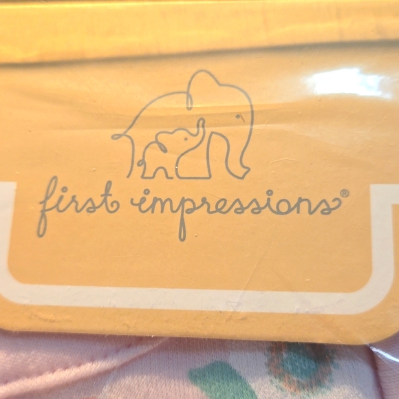 First Impressions 3piece gift set baby girl - Picture 2 of 6